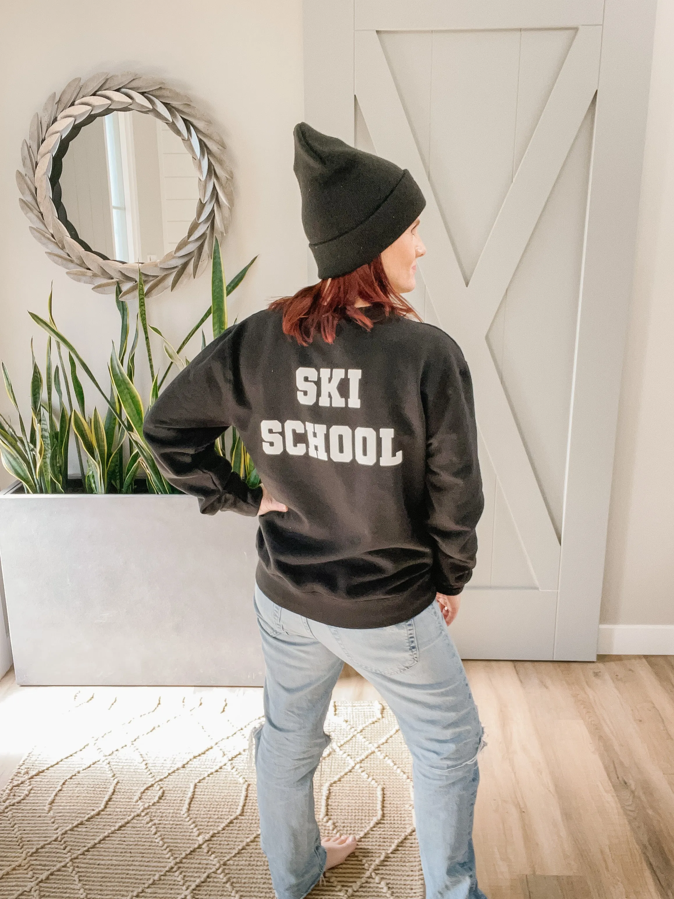 Adult Unisex Ski or Snowboard School Sweatshirt in Black