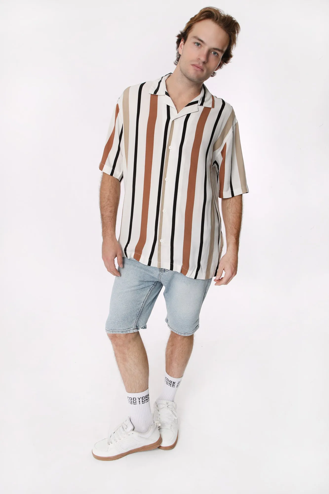 Amnesia Mens Striped Rayon Button-Up