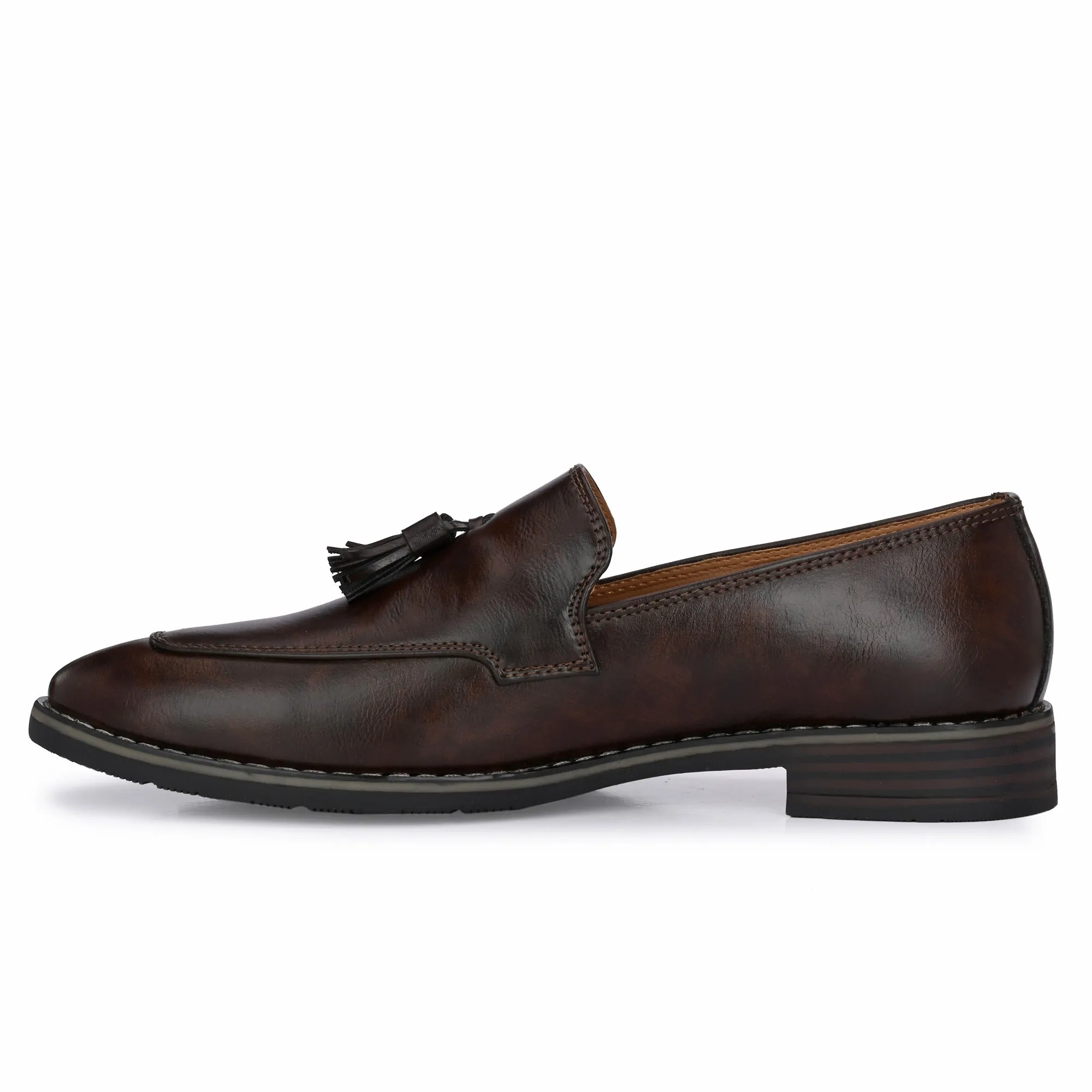 Attitudist Unisex Handcrafted Brown Plain Tassel Loafer With Double Stitched Vamp