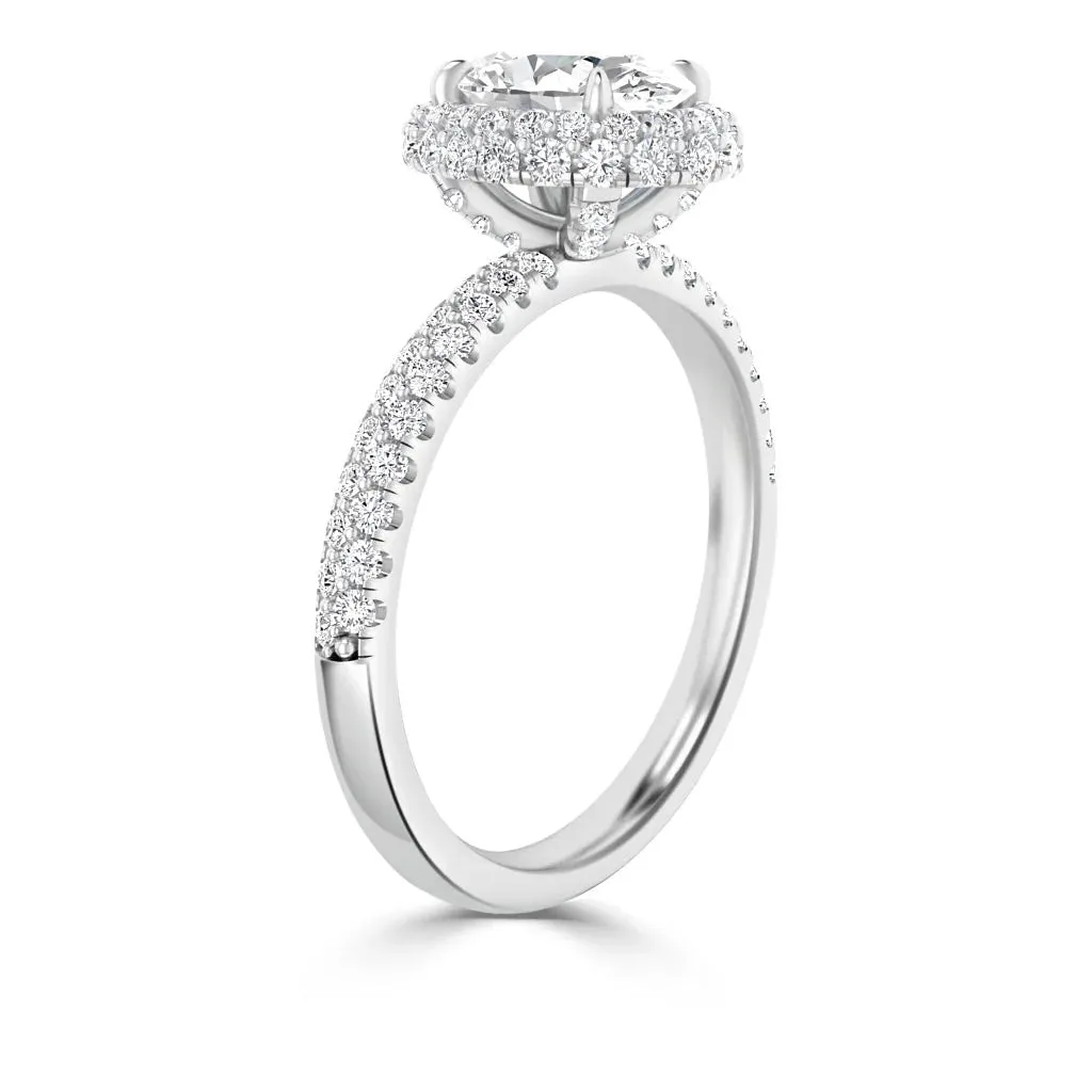 Claudia - 18ct White Gold - Oval