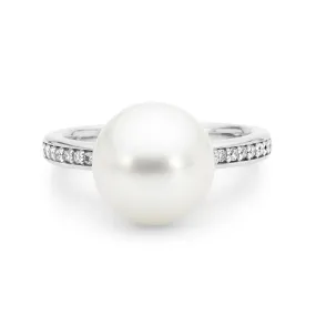 Cocktail Pearl & Diamond Ring