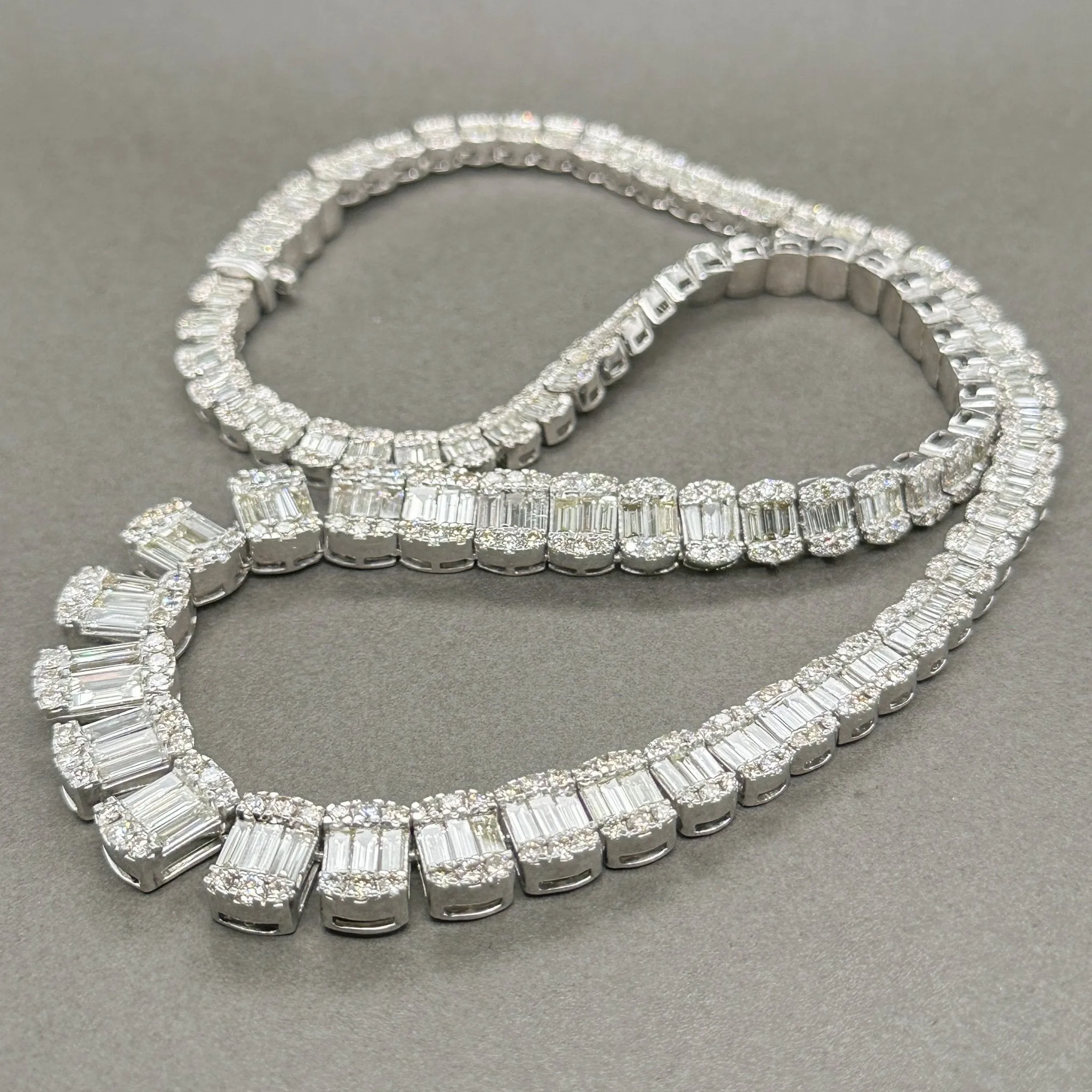 Estate 14K W Gold 22.70ctw G-I/SI1-I1 Diamond Riviere Necklace