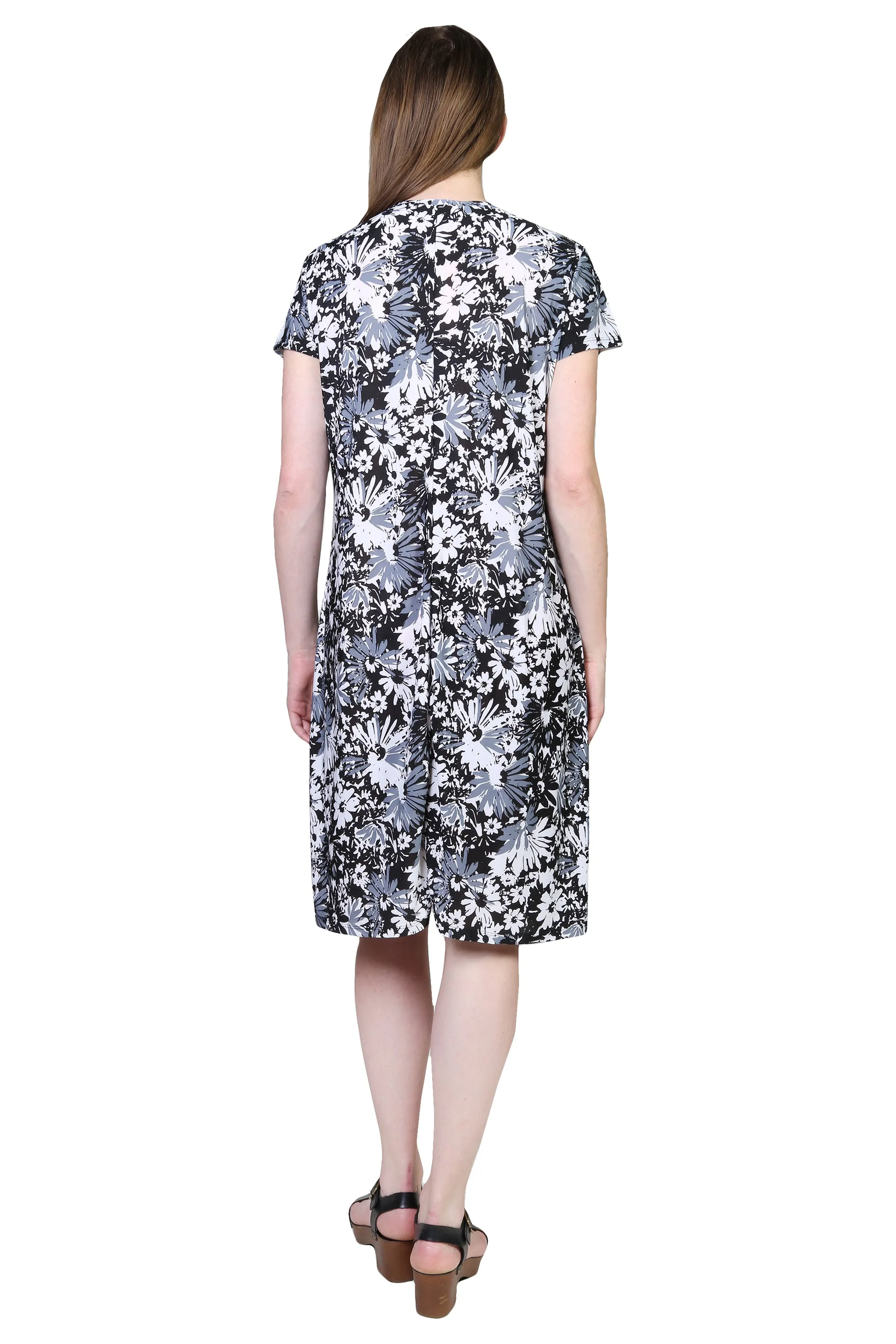 La Cera Black and White Print Short Sleeve Dress