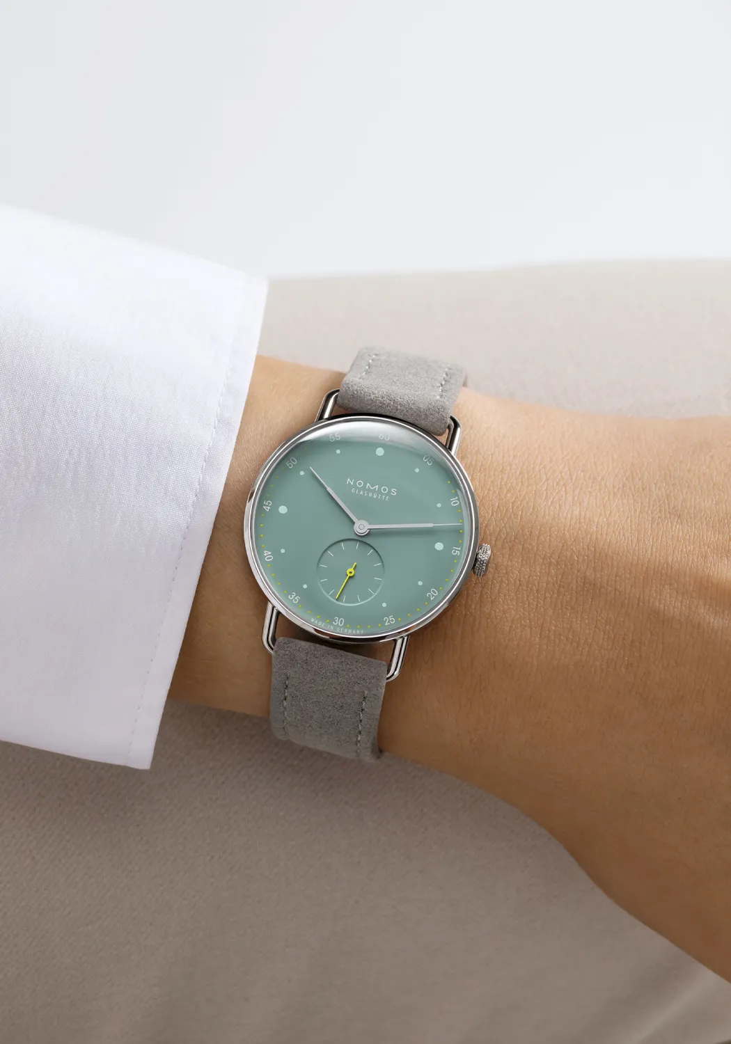 NOMOS Metro 33 Sage | Ref. 1124