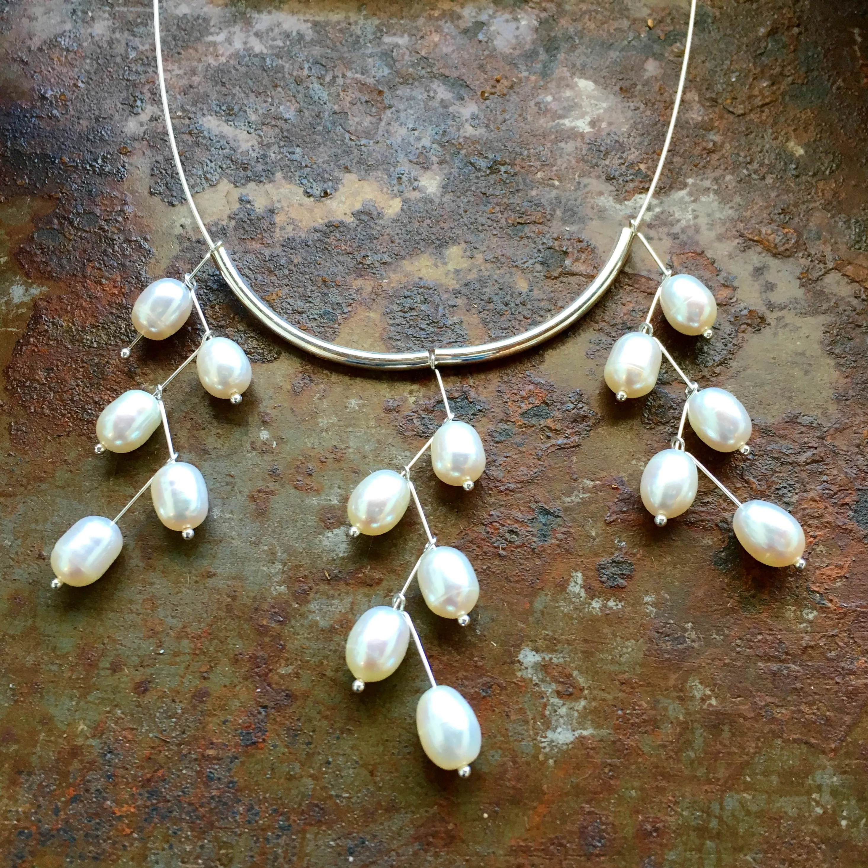 Waterfall pearl necklace